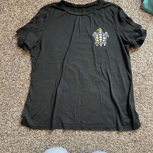 SHEIN Black Short Sleeve Tee with Colorful Turtle Design
